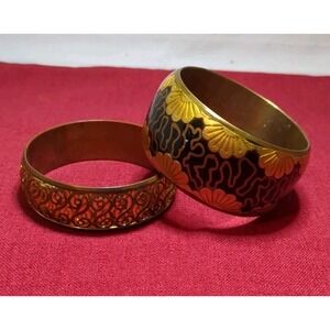 Pair of Vintage Brass Bangle Bracelets Ornate Filigree and Chunky‎ Art